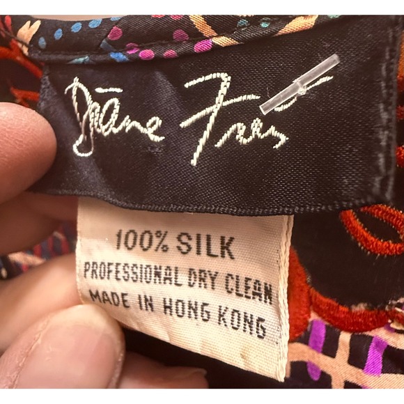 Diane Freis Vintage 100% Silk Mixed Print Embroidered Smocked Midi Dress LIMITED - Picture 3 of 3